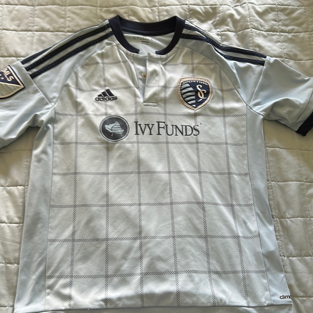 Sporting KC jersey, YL
